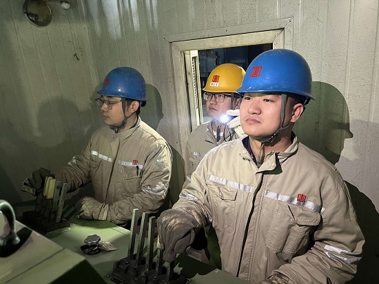 1711696436162085183.jpg 張電硬核戰(zhàn)斗 - 副本.jpg