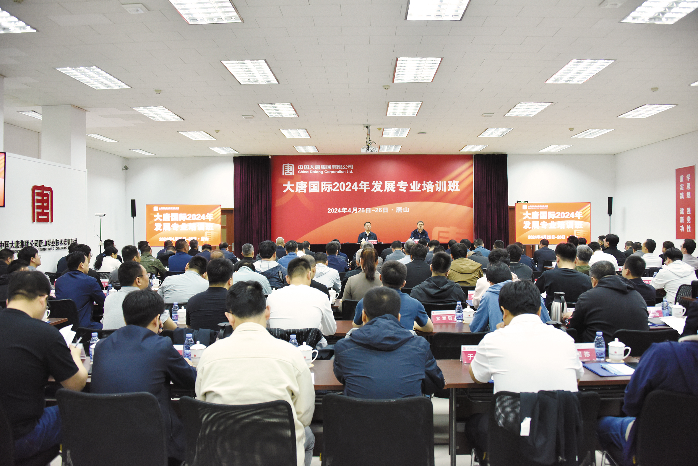 1714352473987050466.jpg dc3cc2c077fb09cd601a12d0d339b74.jpg