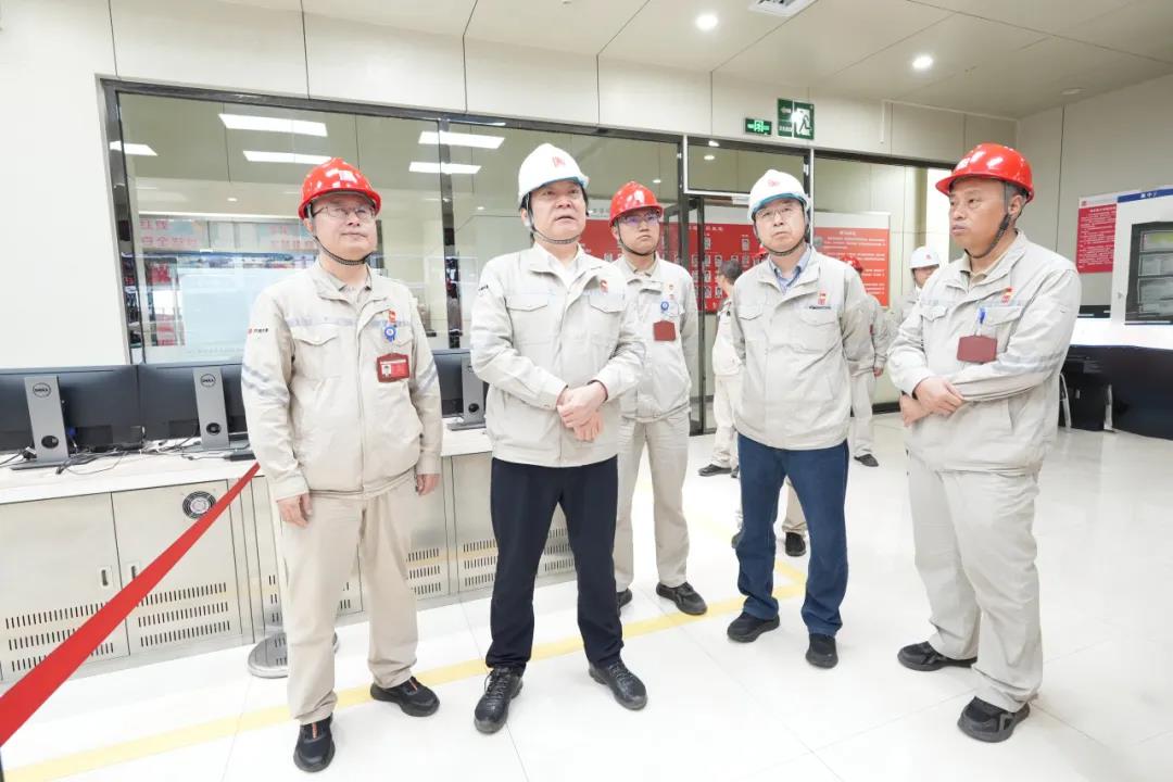 1727311412124073526.jpg 001.jpg