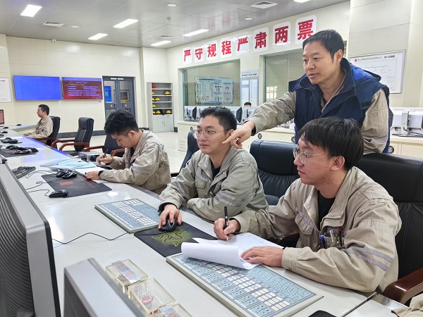 1734404505028086920.jpg 張家口熱電公司 趙新春(站).jpg